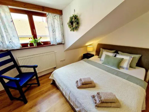 Anabel Old Town Apartment with 1 free parking offsite