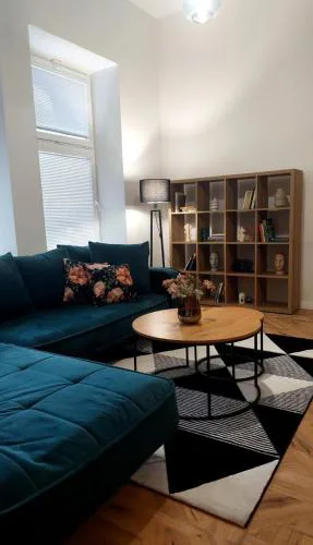 Apartman Napoli,Hlavna ulica