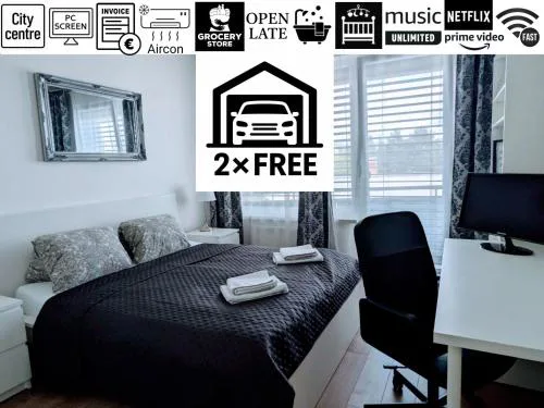 E2 Luxury OldTown Apt - 2x Parking, Foodstore, PCscreen, Netflix, Unlimited Music, Crib, BabyChair, FastWifi, Aircon