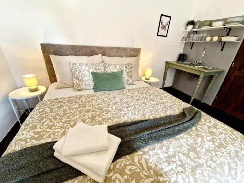 Helena Old Town Apartment