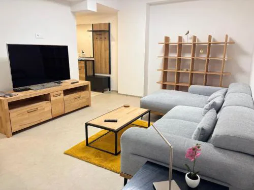 PA - Premium City Center Stay