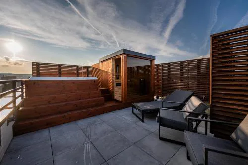 SkyLuxe Old Town Penthouse