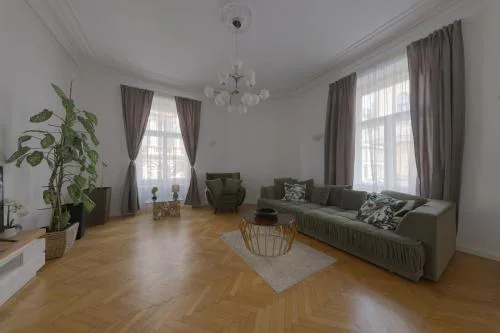 Beautiful condo at the Old Town