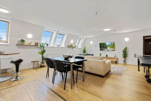 Family Hub in Centre