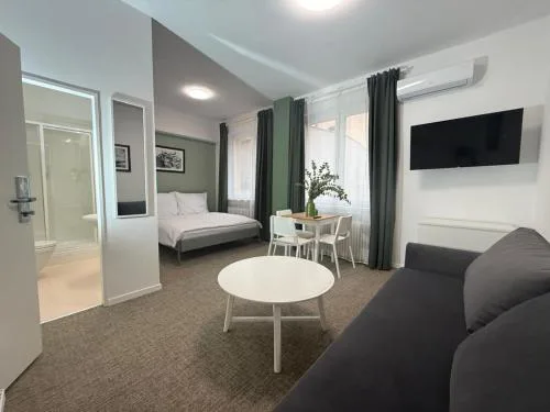 Gremium Apartments
