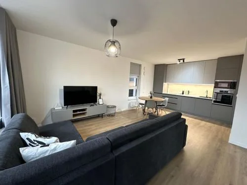 New apartment near Tipos Arena, free parking, Danubius One building