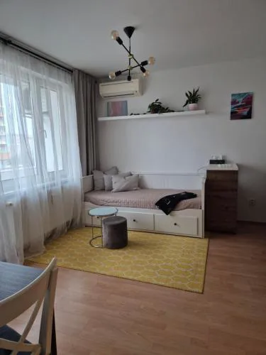 New, modern and cozy 2 bedroom apartment with balcony