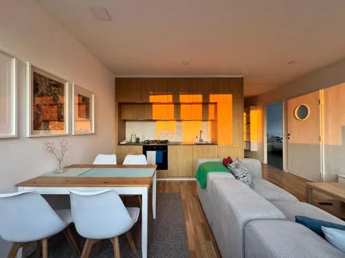 Old Town 3BR Apartment with Castle Views