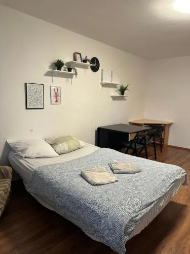 Private room 1 km from center with kitchen