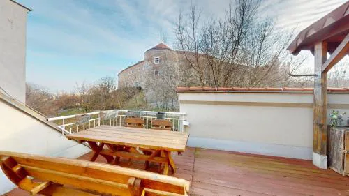 SAG apartment close to the castle free parking
