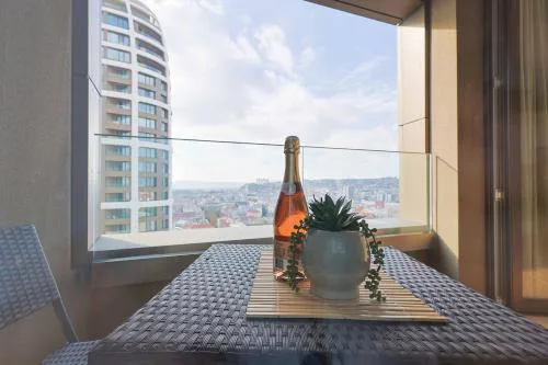 Sky Park Tower 3, free parking and beautiful views