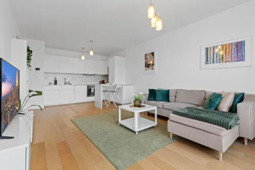 Stylish 19th-Floor Klingerka Apartment with Stunning Castle Views & Free Parking