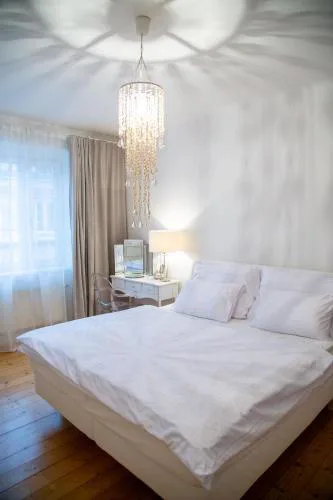 Veľký 3-izbový apartmán Bratislava-Staré Mesto