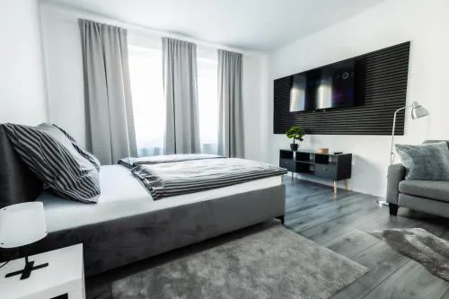Silent Luxury, Central Stay
