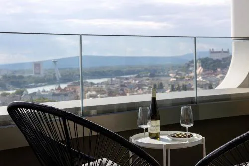 Skau Záha Hadid Sky Park Loft