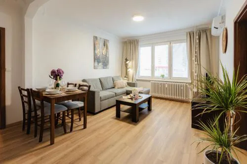 BNB Sklenarova Apartment with Balcony