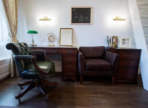 Luxury designer period apartment in Old Town by the presidential palace