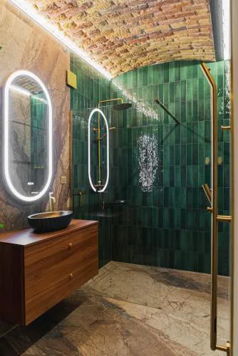 The Magnificent Urban Hideaway