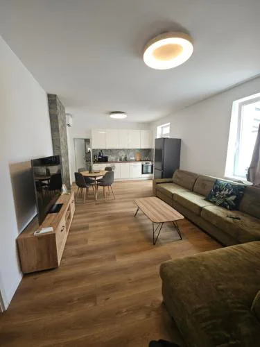 Apartmán 365 VAJANA & Jacuzzi, wallbox, free parking