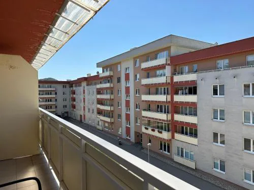 Apartmán v balkónom do vnútrobloku