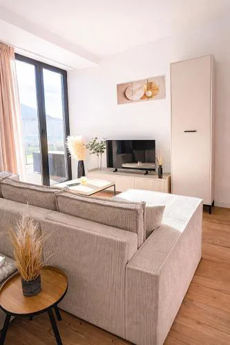 Moderný apartmán so súkromnou terasou v centre Banskej Bystrice