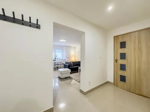 Quiet apartment by the center