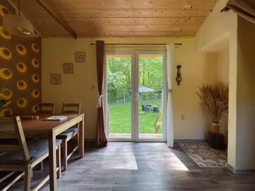 Unique Dutch Retro House "Stará Láska" - Natural Slovakia