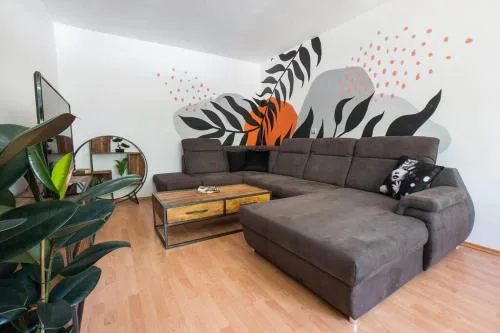 Great Large Apartment near Center