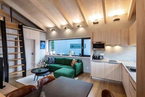 Eliška Apartment - Modern Loft Apartment on the Ski Slope