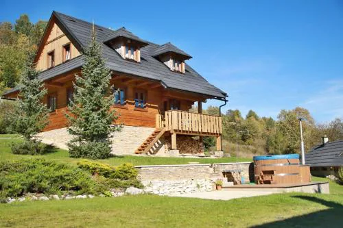 Drevenica Čakanka a Drevenica Nezábudka