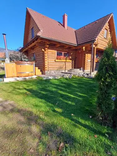 Drevenica Západné Tatry s kúpacou kaďou a krbom