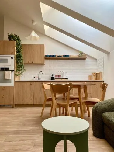Loft apartment v cetre mesta s parkovacím miestom