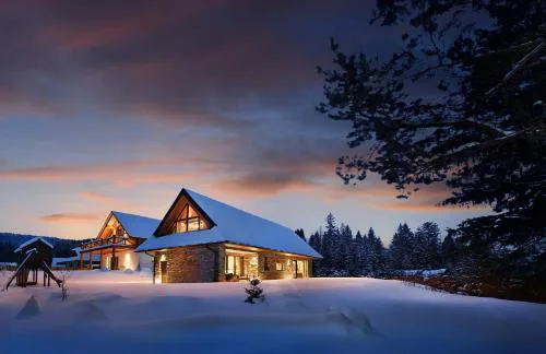 Chalet Mountain Rock - Luxury Retreat at Chalets Kvačianska Dolina