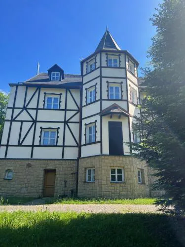 Villa Briggs