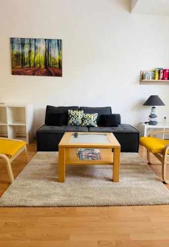 Srdce Mesta 1 - zážitkový apartmán Na Pešej Zóne s balkónom a terasou