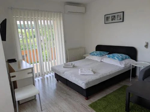 Moderný Apartmán v Podhájskej