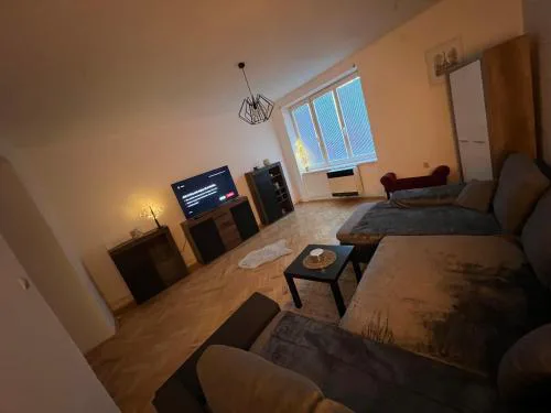 -Self-Check- downtown Apartment