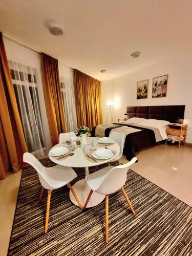 Turecka 49 Apt 1
