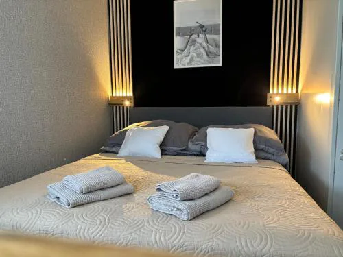 rishko resort - Lake View - Private Sauna - free Parking - 24hr Self chceck-in