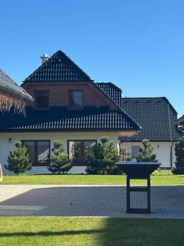 Villa Rocky View 2