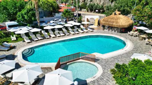 Ata Lagoon Beach Hotel