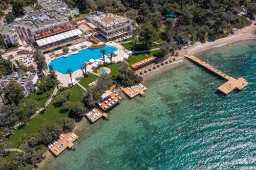 DoubleTree by Hilton Bodrum Isil Club Ultra All-Inclusive Resort
