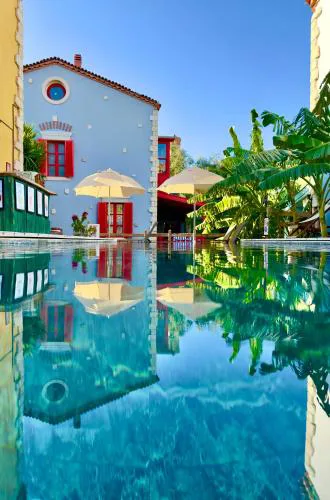 Banana Alaçatı Food & Stay - Adults Only