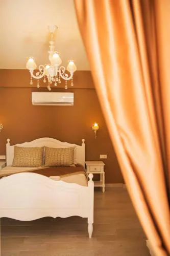 Selin Hotel