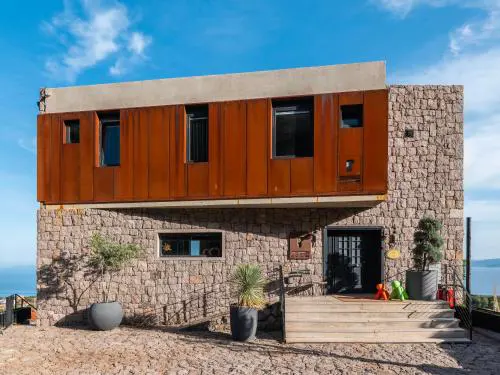 Rust House