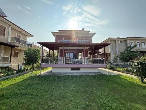 Family Duplex Villa with Garden 150m to Beach