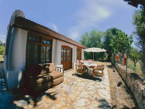 Bitez Village Room