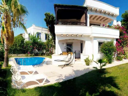 Bodrum center sea view villa