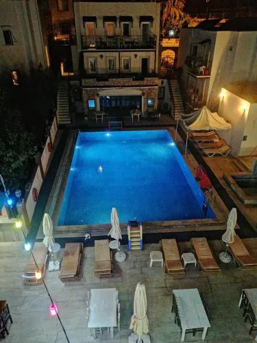 GTH GLORİA GÜMBET HOTEL