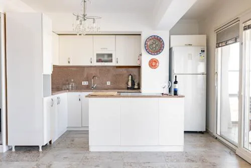 Stunning Sea View Duplex Apartment in Gundogan